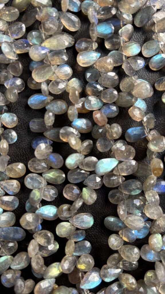 Labradorite Faceted Pear, 28cm, 12.4*6.3*4 - 13.4*7.4*3