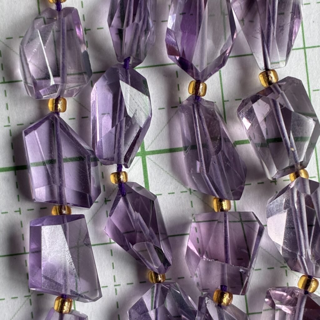 Amethyst Tumble 44cm 3.4x 2.5