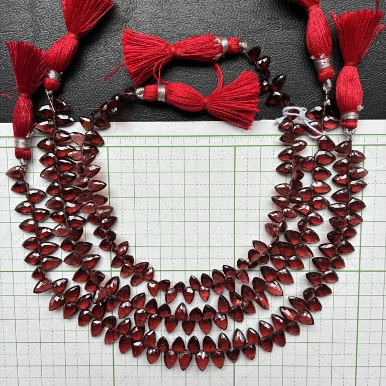 Garnet Shild Smooth