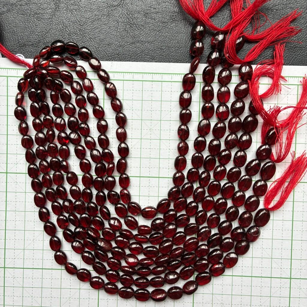 Garnet Smooth Oval
