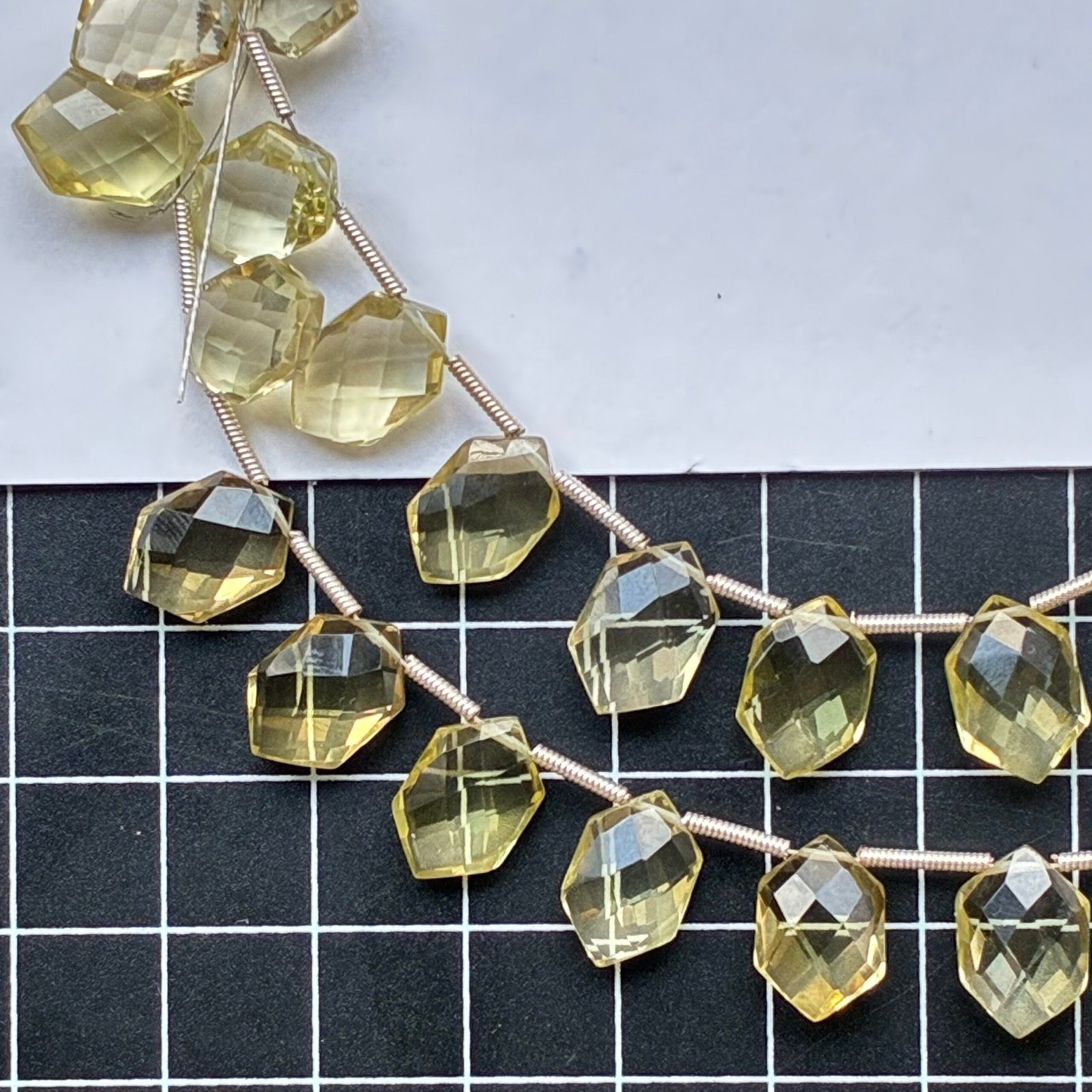 Lemon Quartz, Hexagon Shape, AAA, 11 beads,13cm, 13*8.5mm