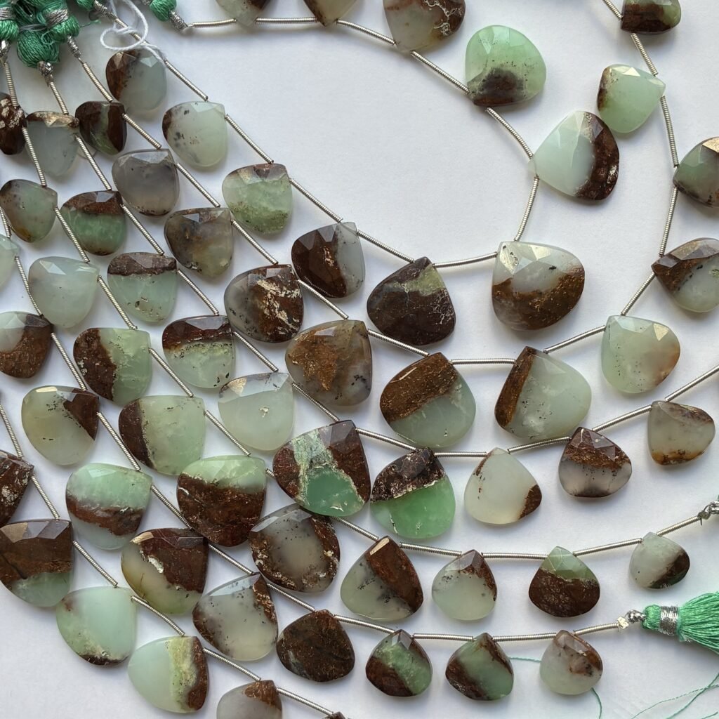 Aquaprase/Aqua Chalcedony Faceted maron, 21 cm, 20*5 mm - 14*5 mm, 11 beads