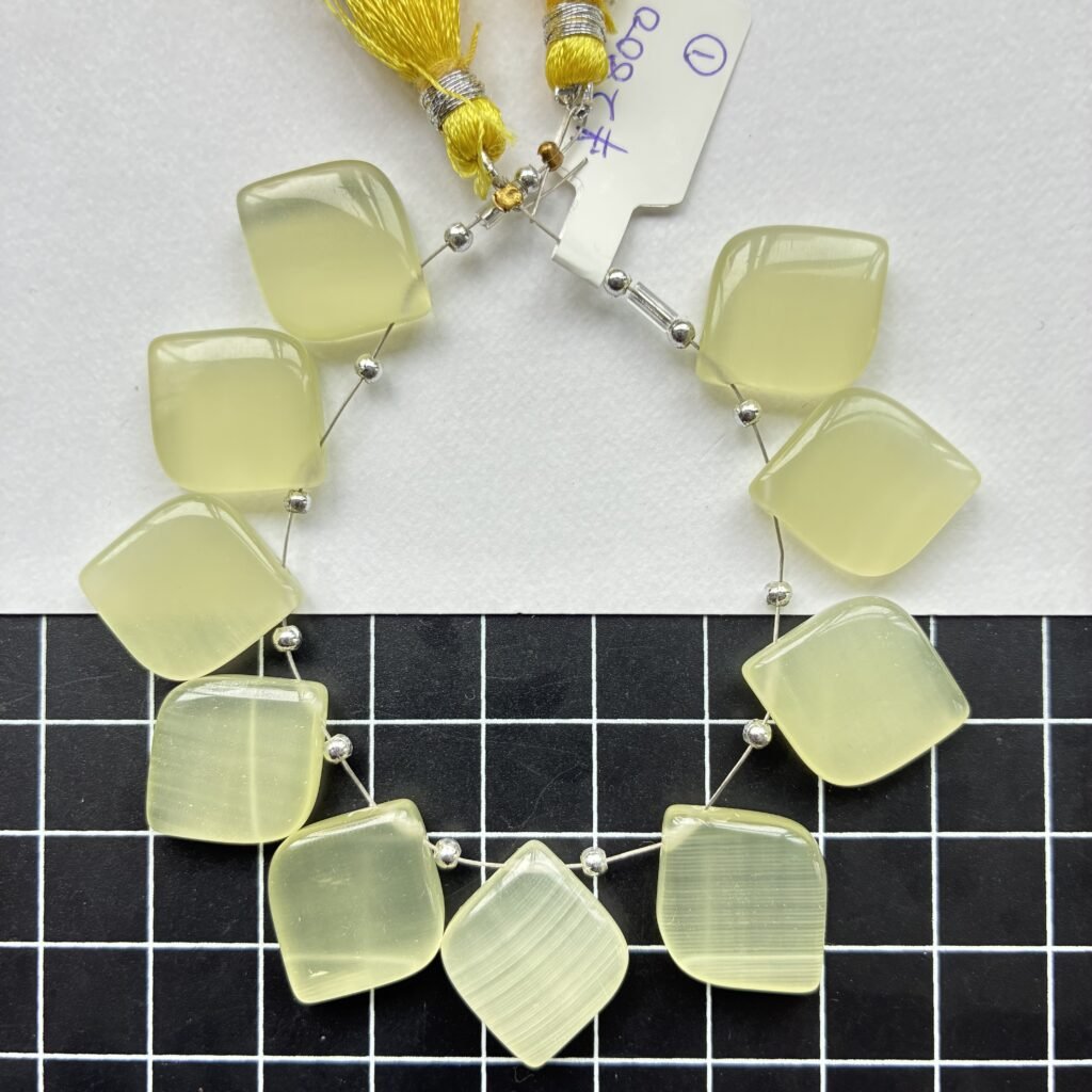 Obsidian Yellow, Double Leaf, 19*16*5 MM