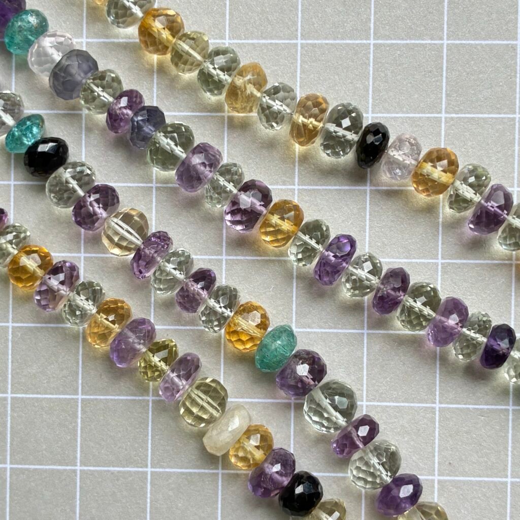 Basis Mix Gemstone, Round Msize,7mm,35cm