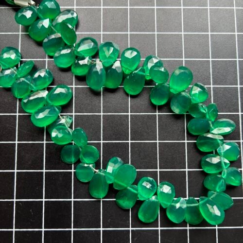 Green Onyx,  Faceted Pear, L, M size, 21 cm