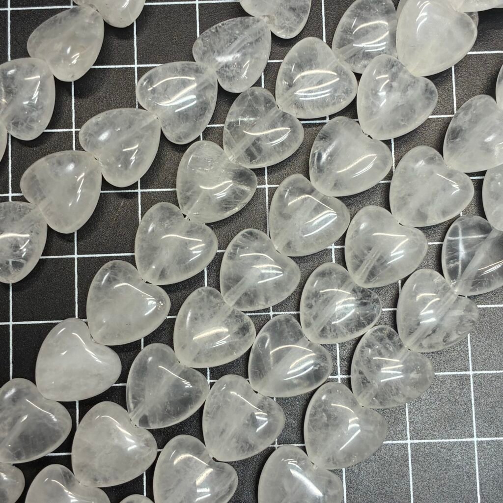 White Ice Crystal, Big Heart, 12 Mm, 39 CM