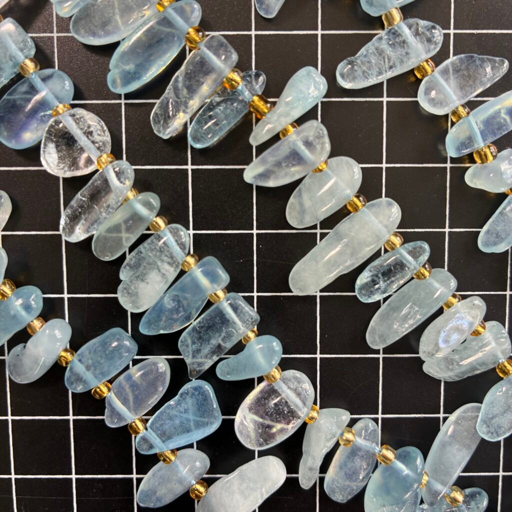 Aquamarine Smooth Big Oval Tumble, 40 CM