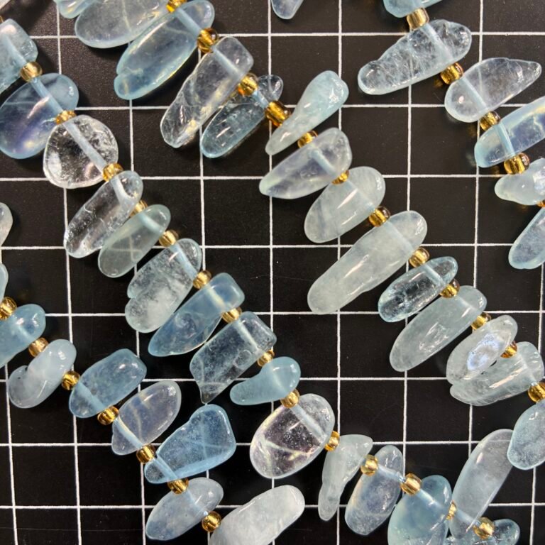 Aquamarine Smooth Big Oval Tumble, 40 CM