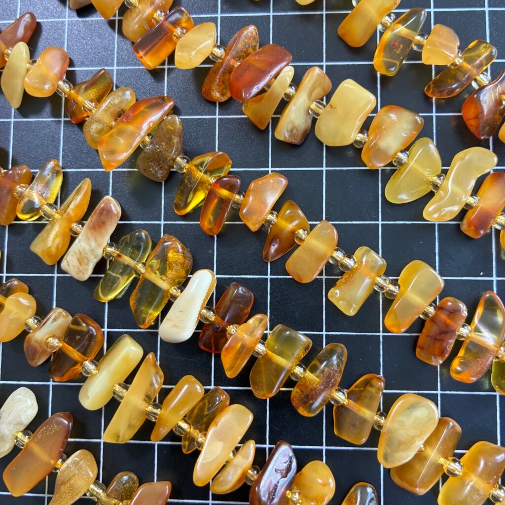 Amber Smooth Disk Tumble, 39 CM