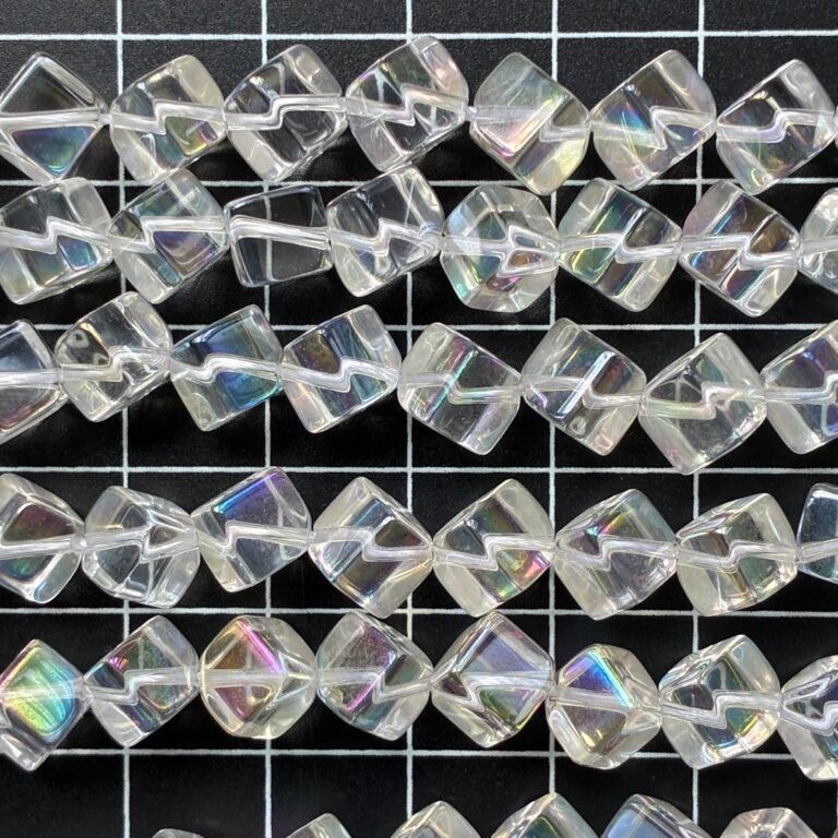 Aura Crystal Cube, 6 MM, 40 cm