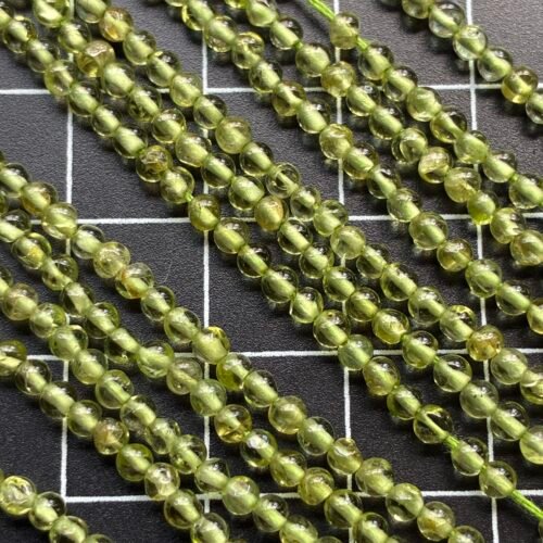 Peridote, Smooth Round, 4mm, 42cm