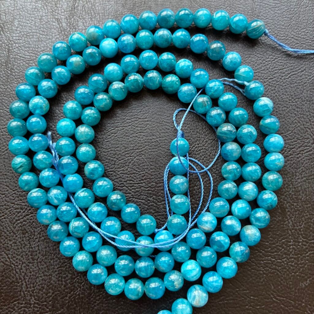 Line Apatite, 6mm,42cm