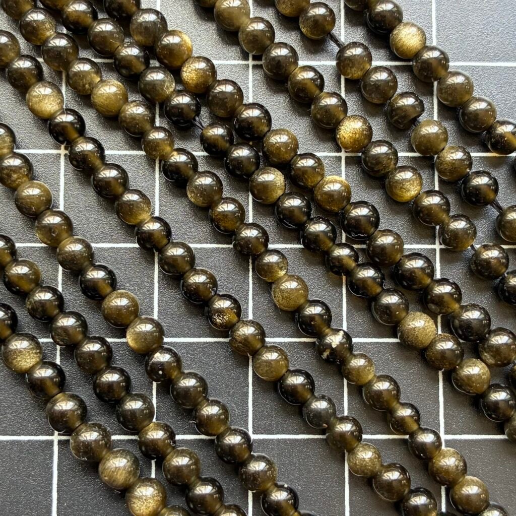 Obsidian, Gold Shine, Round 4 Mm, 39 CM