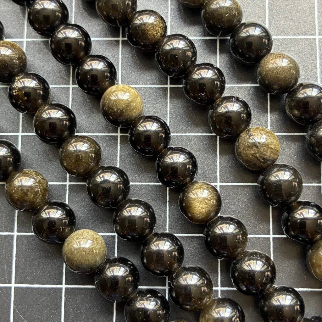 Obsidian, Gold Shine, Round 8 Mm, 39 CM