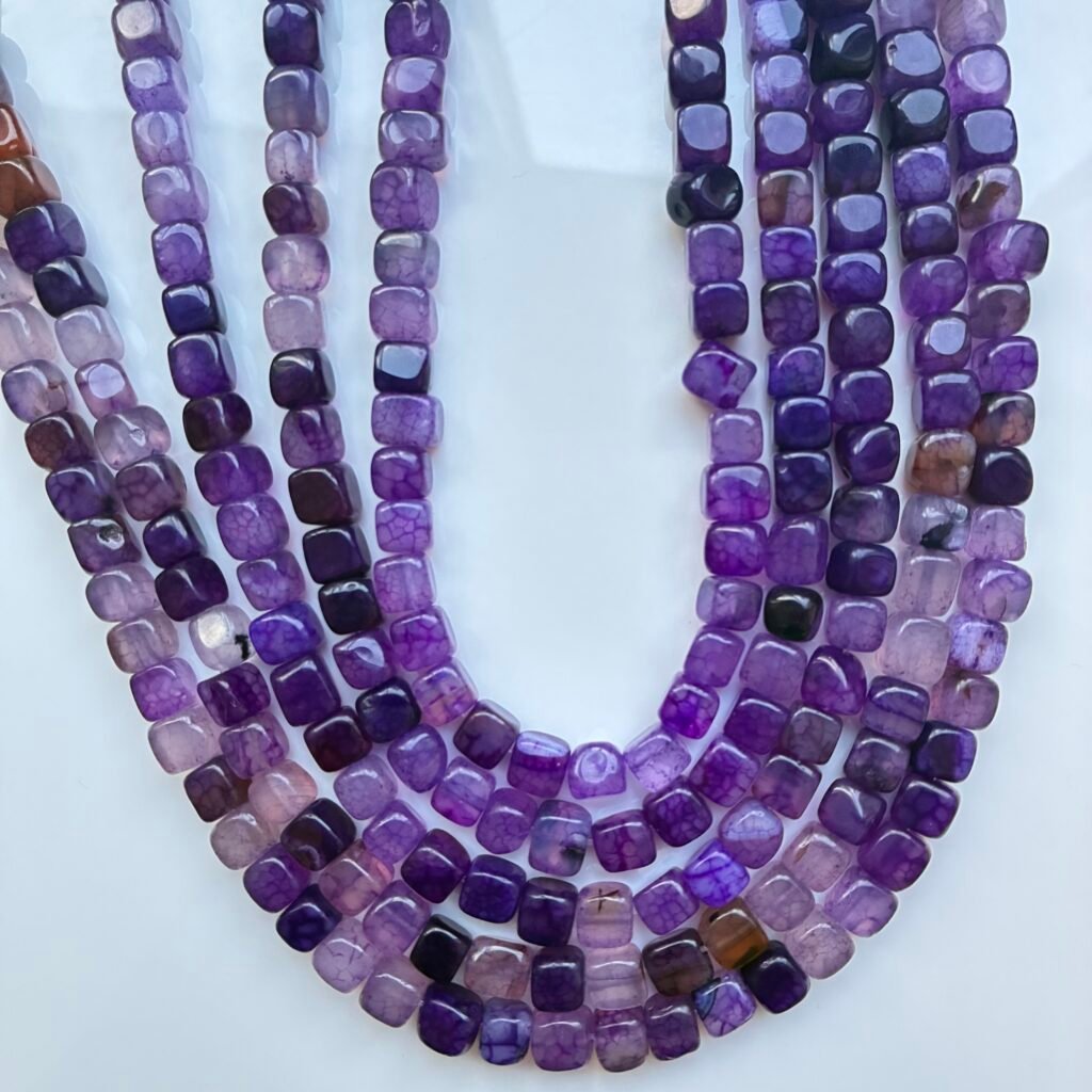 Agate Purple Cube, 7 Mm, 37 Cm