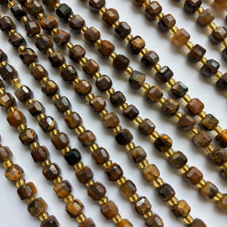 Natural  Stone, Tiger Eye, Cube, 6 Mm, 39 Cm