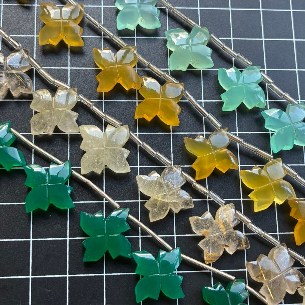 Carving Square Flower, 8 beads