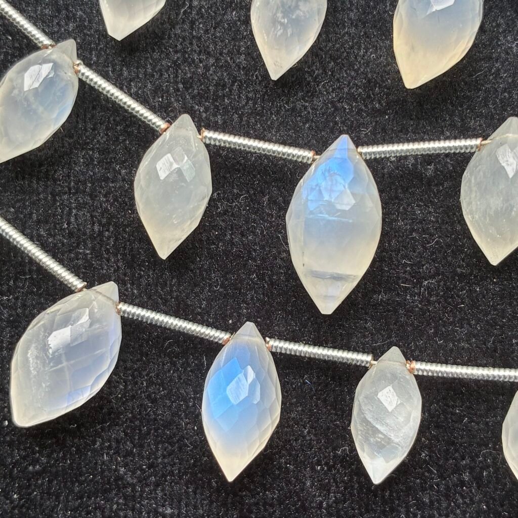 Rainbow Moonstone, Faceted Dew Drop, 10 beads, 14.8*7.7mm -11.4*6 mm