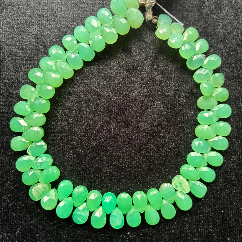 Natural Chrysoprase, Faceted Pear, 22cm, 6.8*5*4 mm
