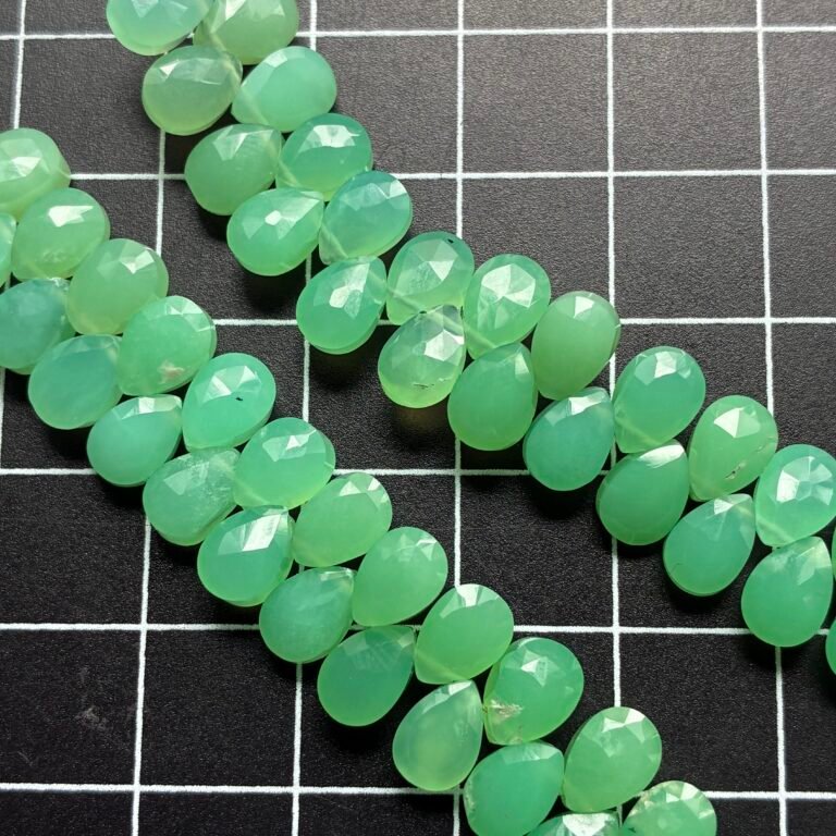 Natural Chrysoprase, Faceted Pear, 22cm, 6.8*5*4 mm