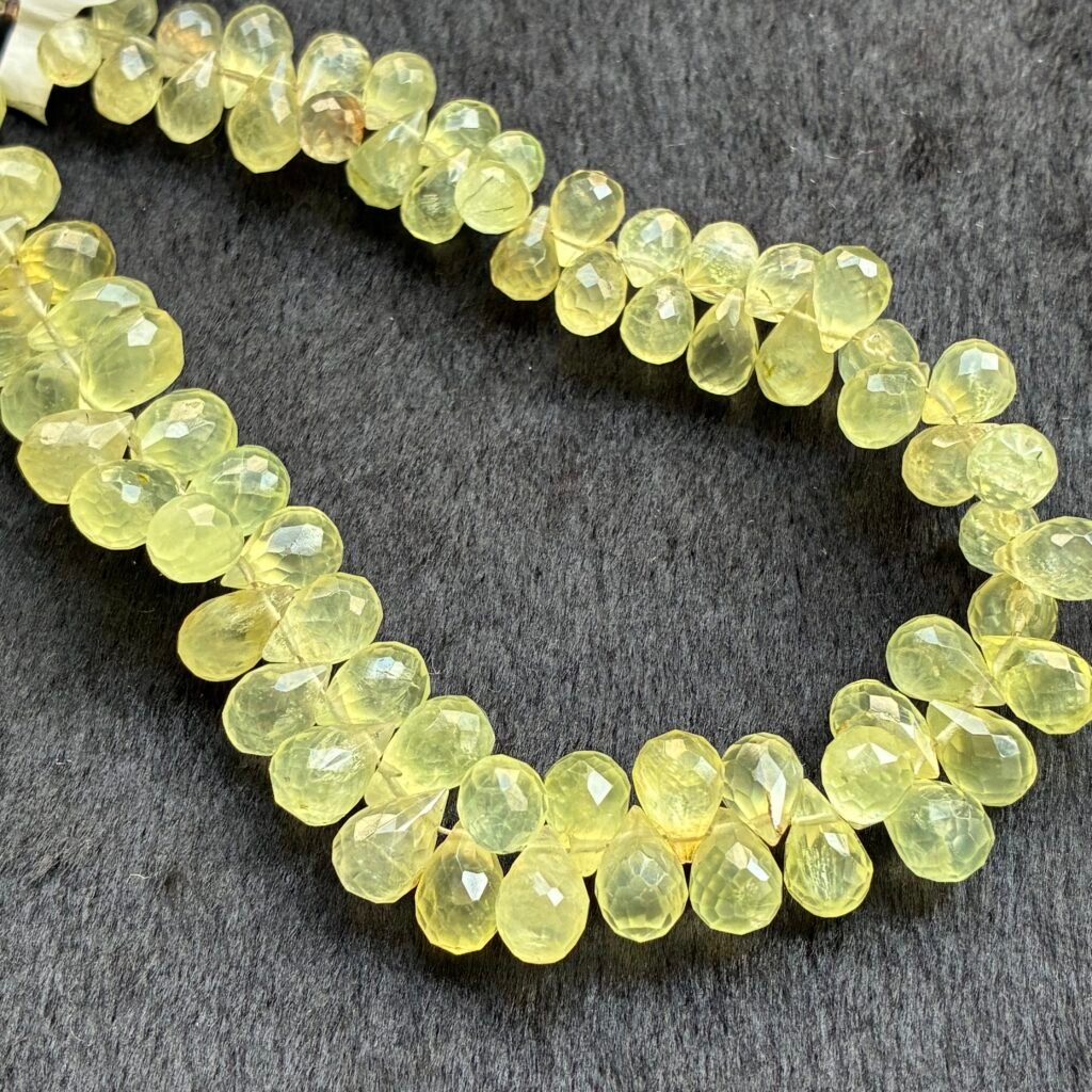 Prehnite, 23 cm, 10.3*7 - 7.3*5.3 mm, 70 beads approx