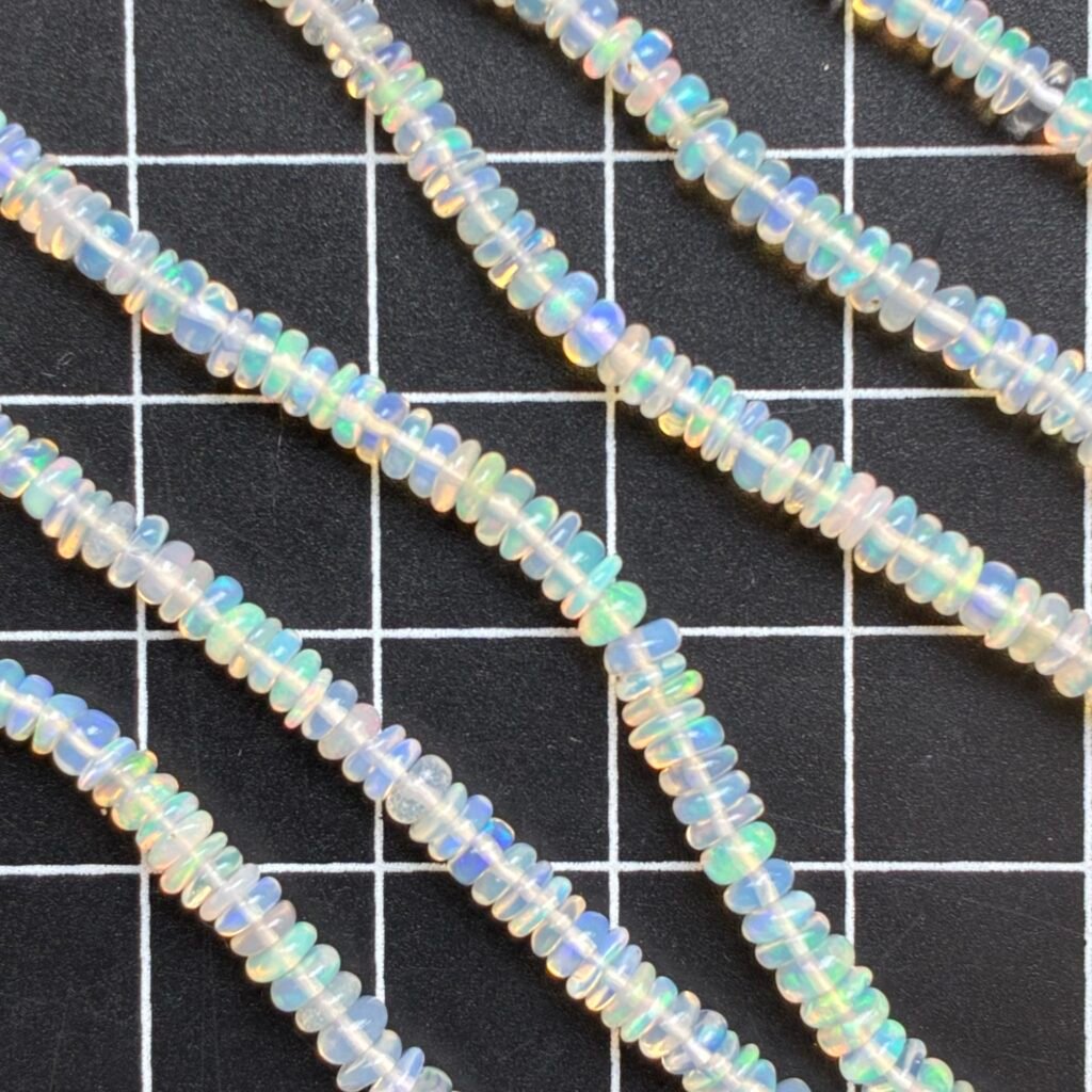Ethiopian Opal, Smooth Rondelle, 22 cm, 3.2 mm