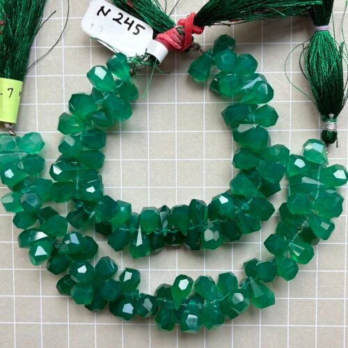 Green Onyx,  Fancy Cut Drops, 18 cm, 17*7 mm, 57 beads approx