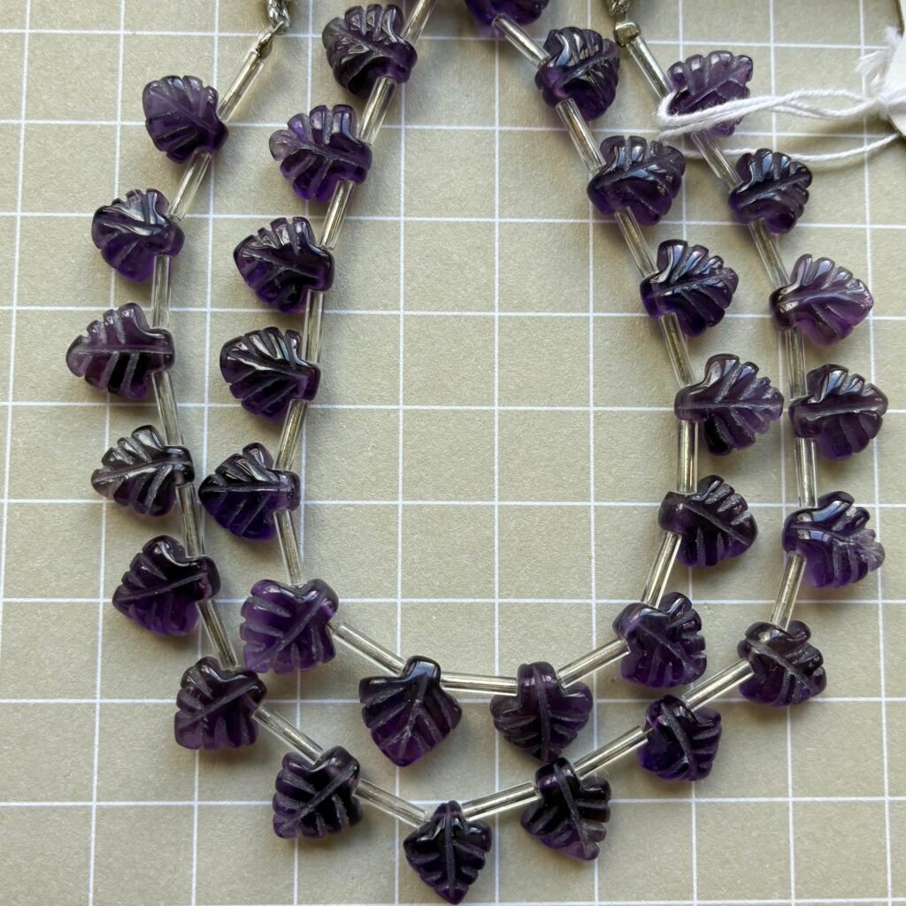 Amethyst,  Leaf Shape, 11*9.5mm, 16 beads