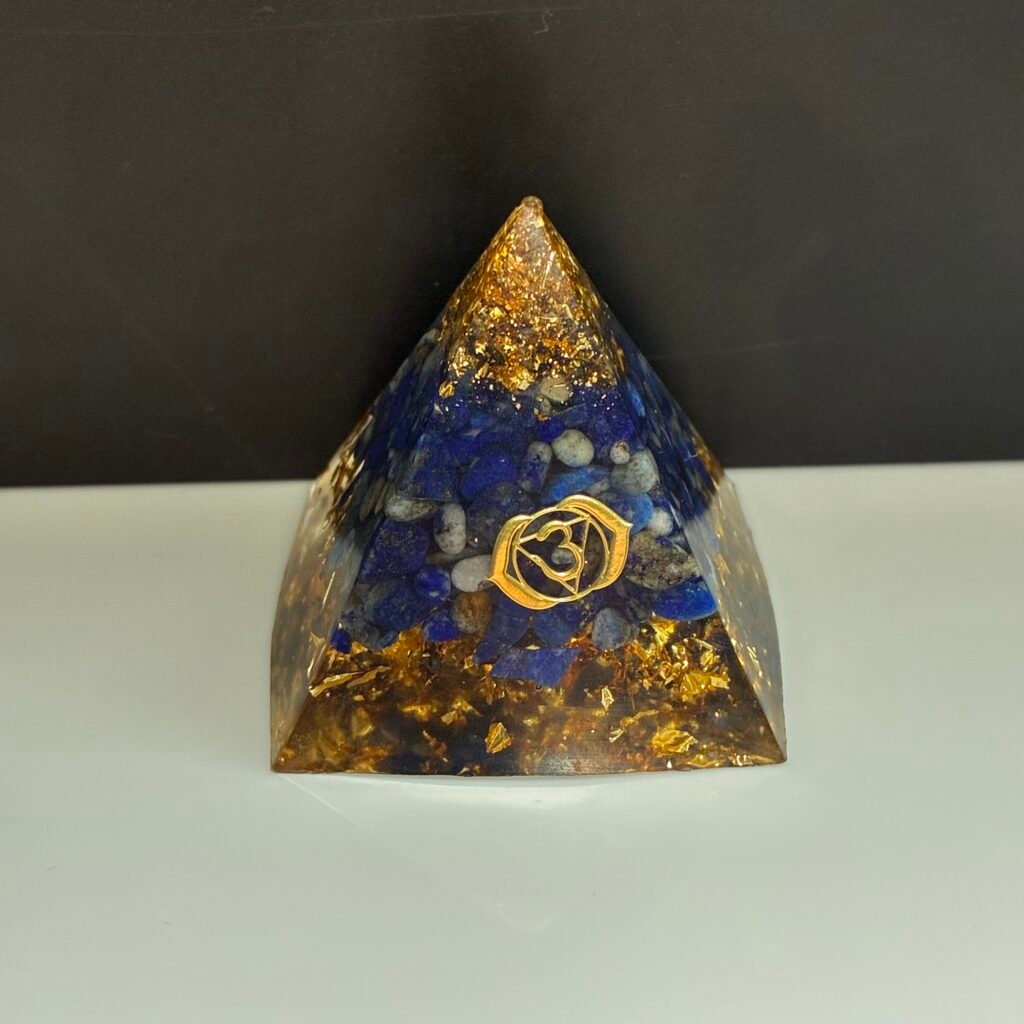 Pyramid, 4*4 Mm, Lapis