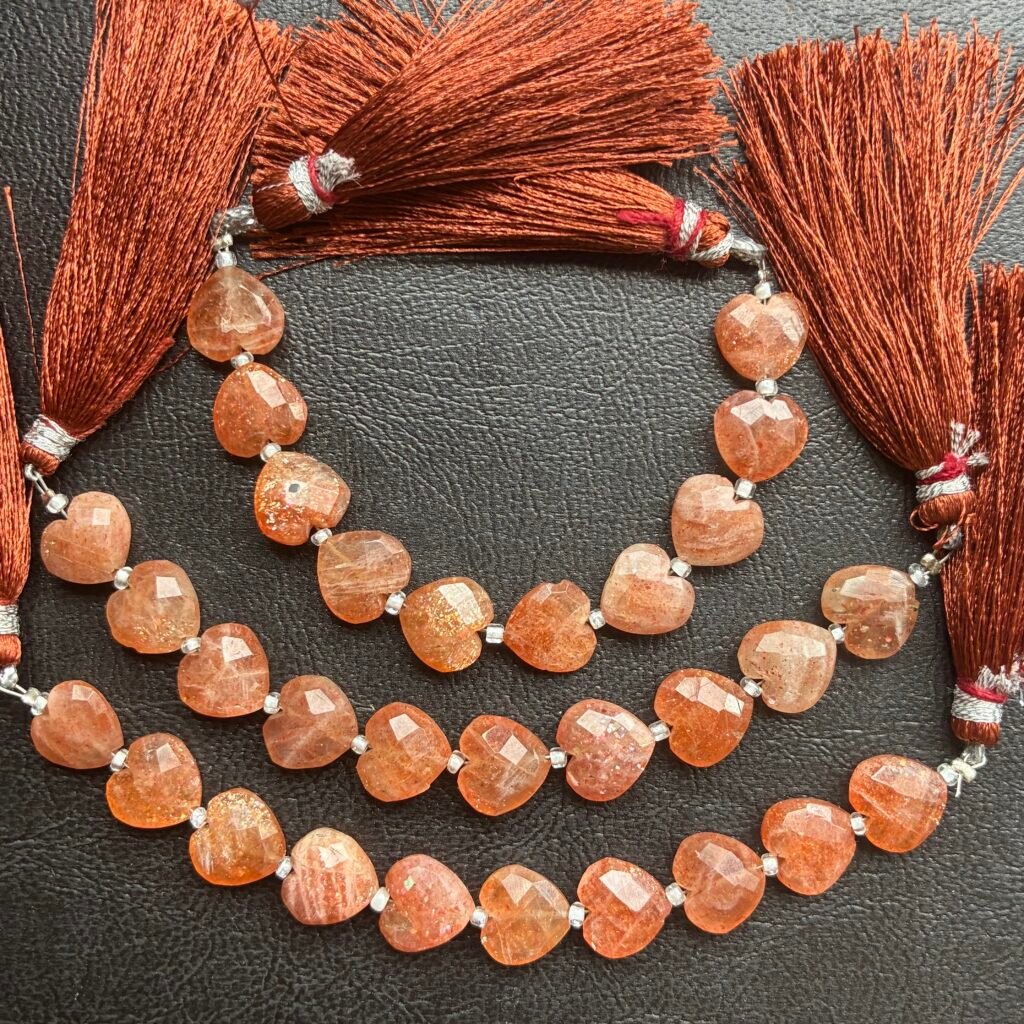Sunstone , Heart Carving , 18cm , 9.6*9.9mm