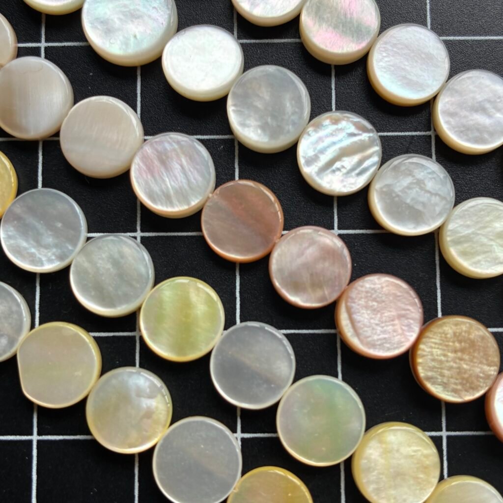 Mother of Pearl , Australia Shell, Coin Shape, 42 Cm, 8-8.5 Mm