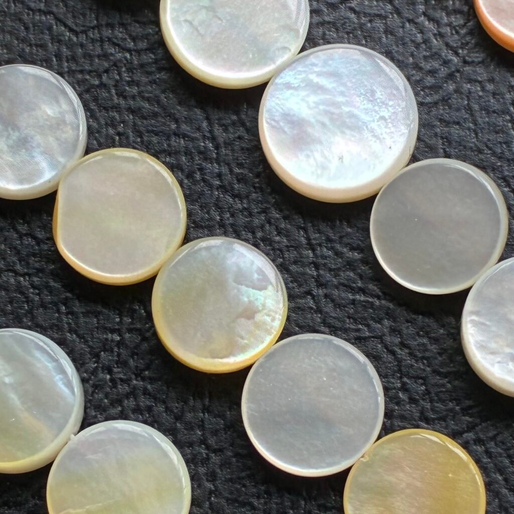 Mother of Pearl , Australia Shell, Coin Shape, 42 Cm, 8-8.5 Mm