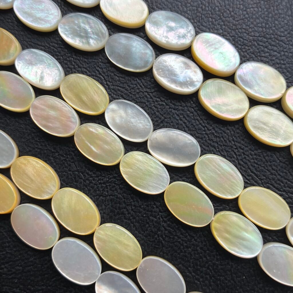 Mother of Pearl , Australia Shell, Oval Shape, 42 Cm, 12*8*2.5-3 Mm
