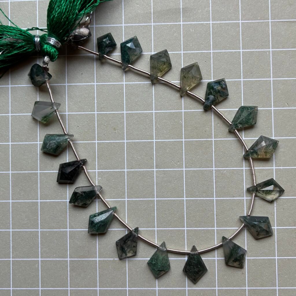 Moss Agate Diamond Shape12*8mm, 20cm
