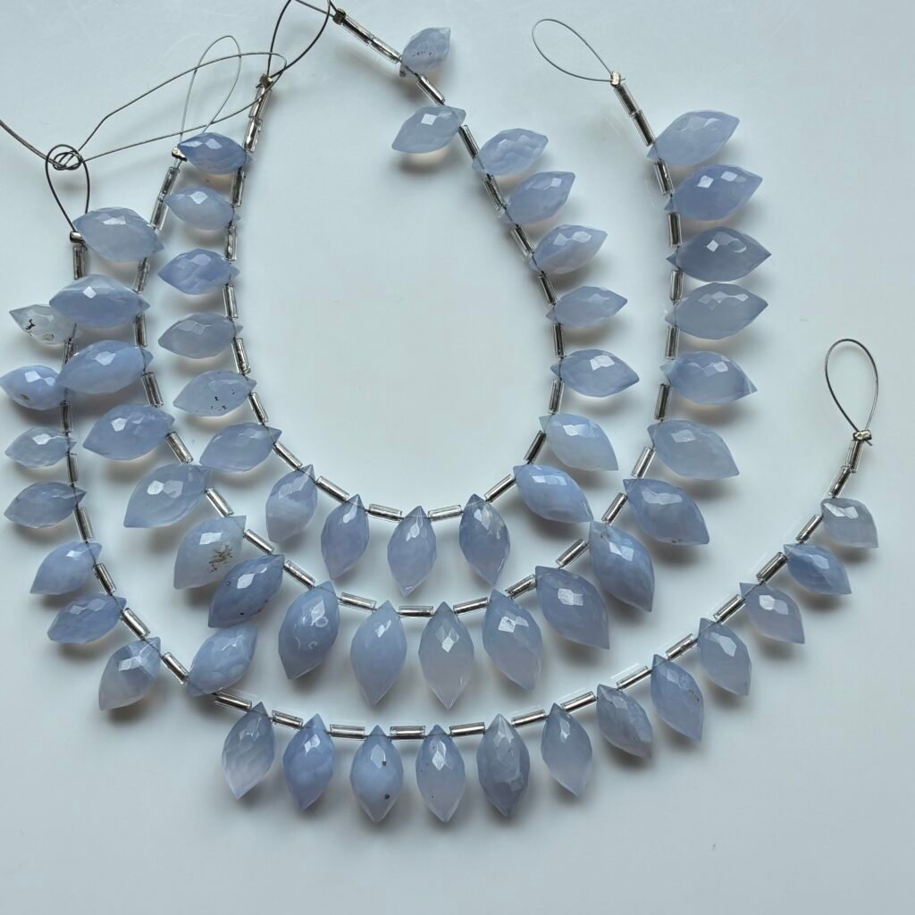 Chalcedony, Faceted Dew Drop, 20 beads, 13.6*6.5 - 11*6.5 mm