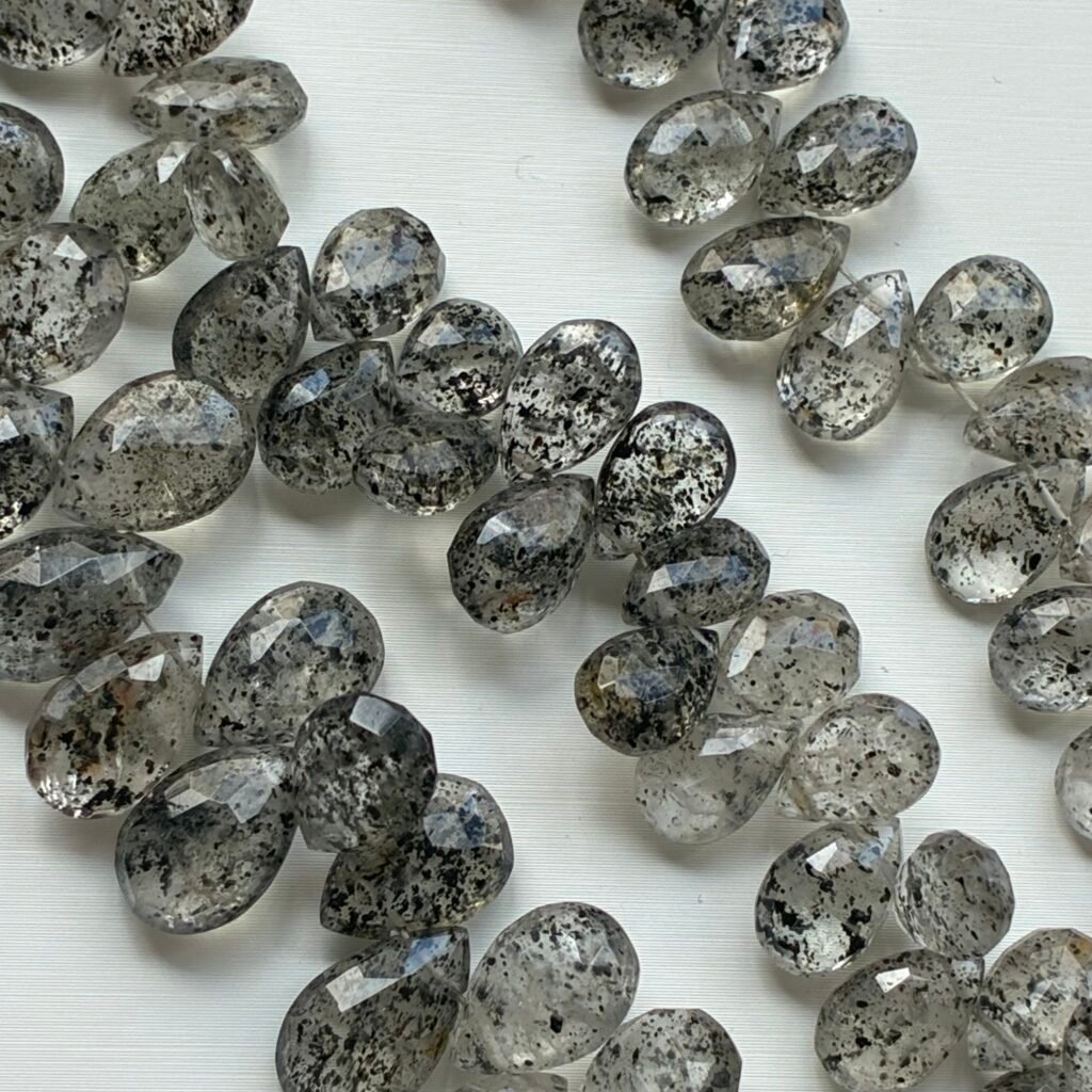 Dots Rutile Quartz,Faceted Pear, 10*6*4mm, 24cm