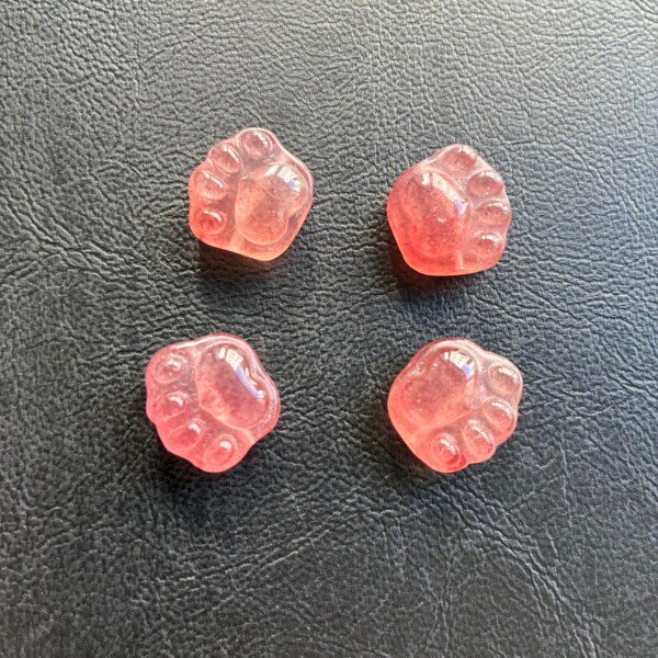 Natural Light Strawberry Quartz Cat Paw Beads Horizontal Hole