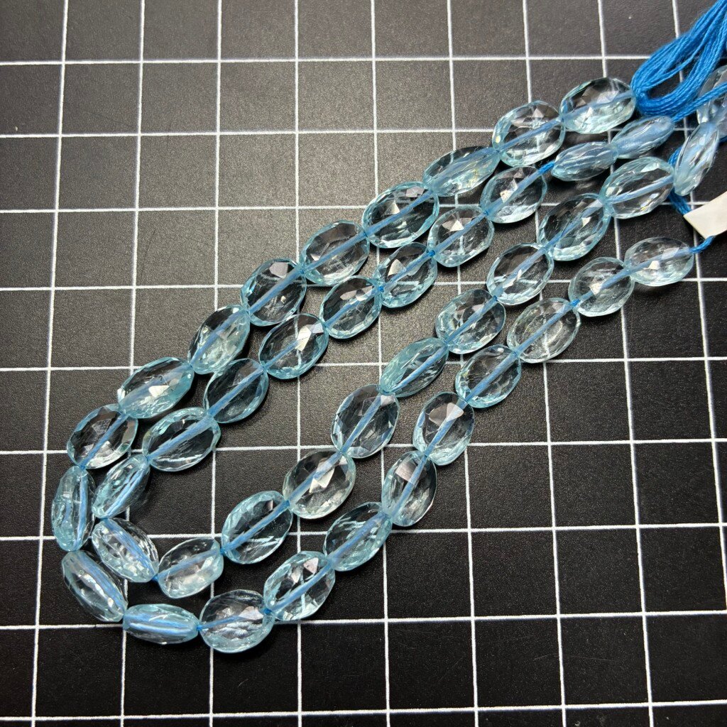 Natural Sky Blue Topaz Ovals , 18 Cm