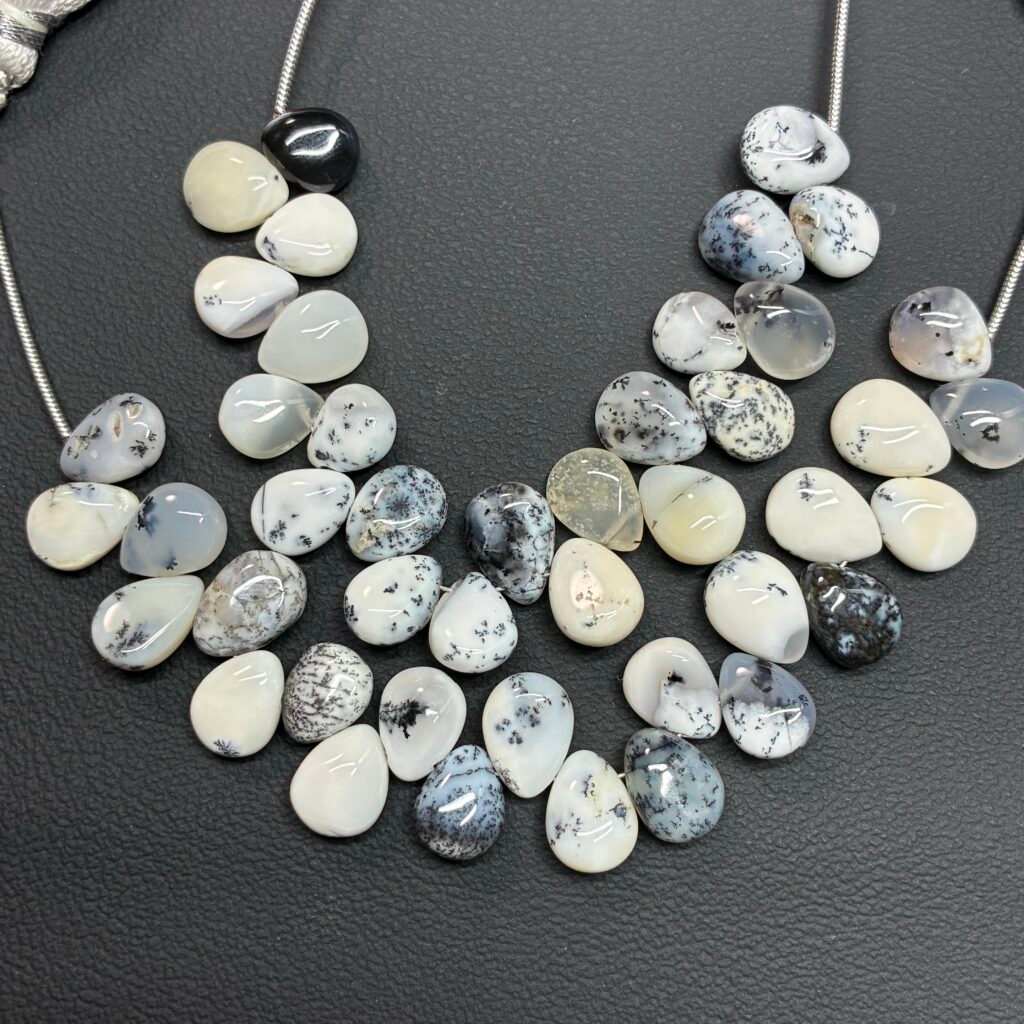 Dendrite Opal Pear Smooth
