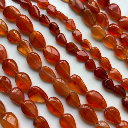 Carnelian Nugget,37cm