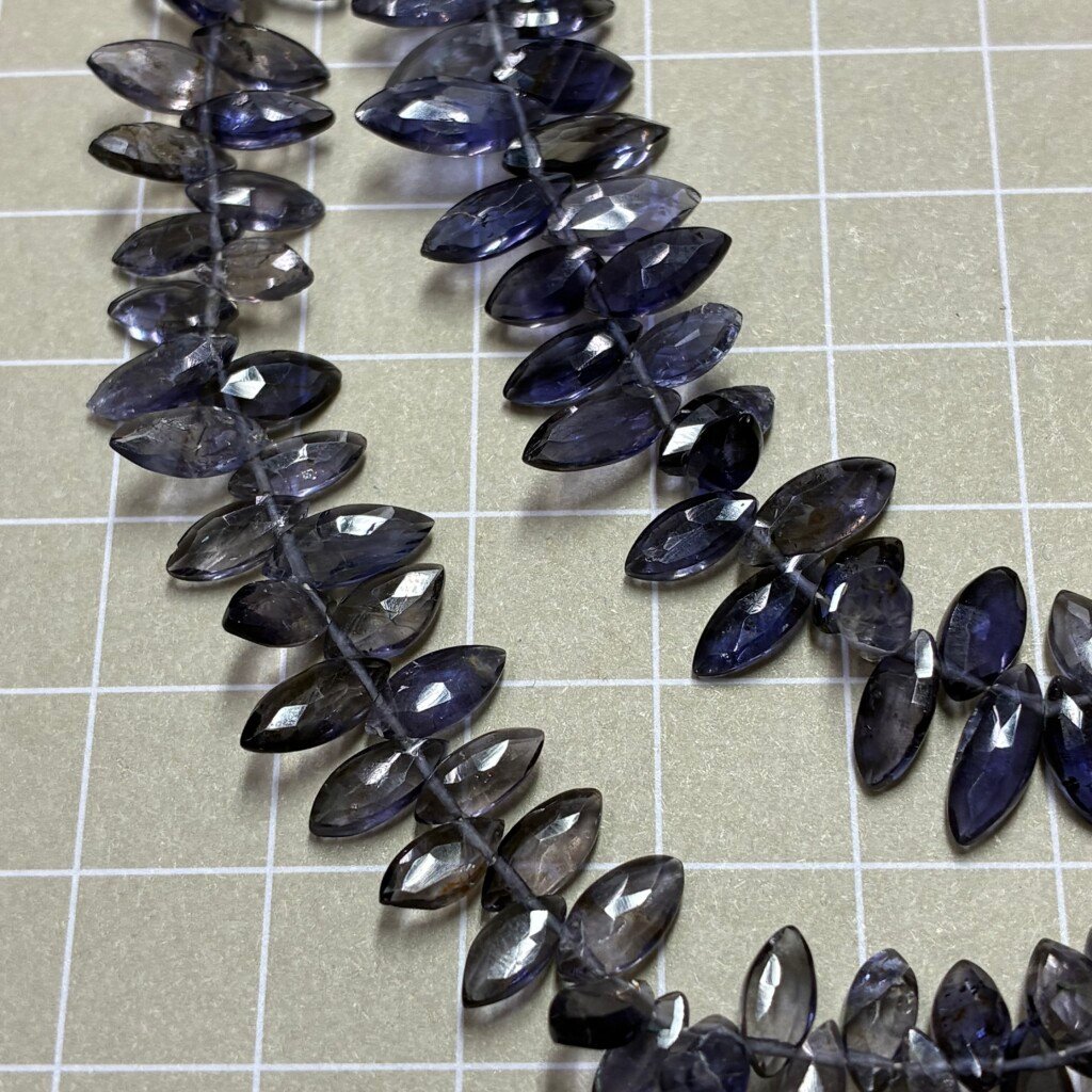 Garnet Small Faceted Hearts, 21Cm , 10.8*3.8mm