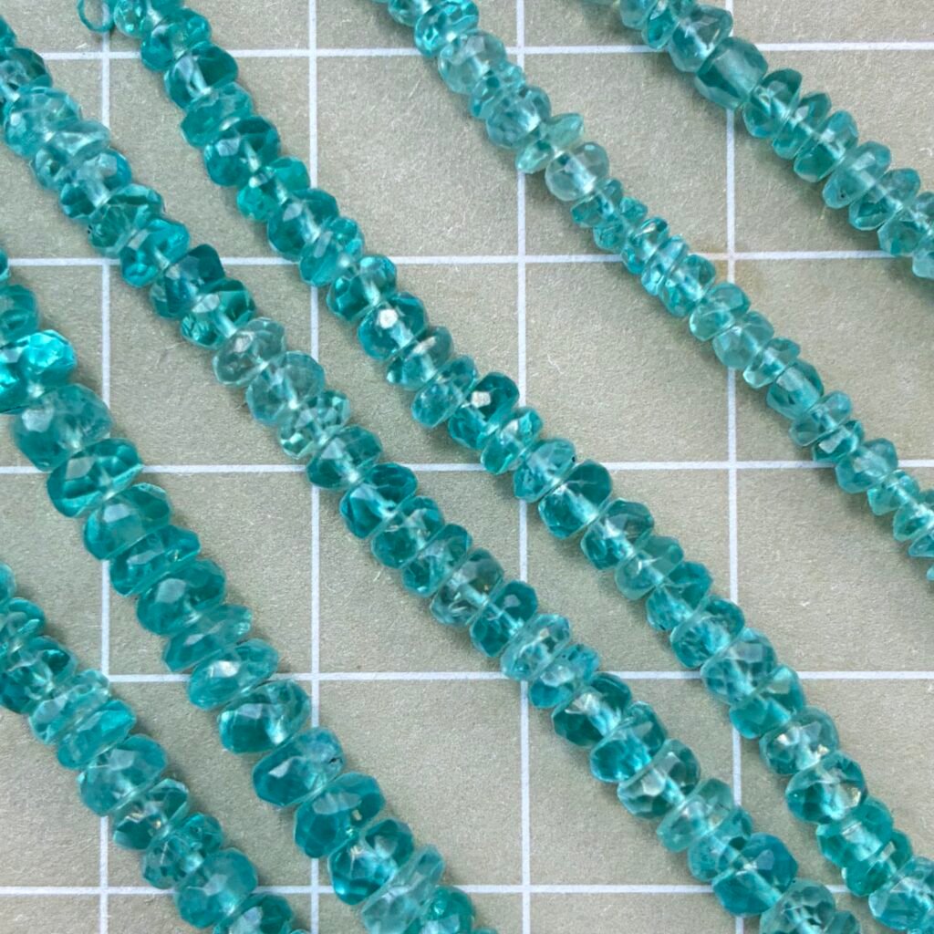 Apatite Faceted Rondelles, 4.5*2.5mm, 21cm