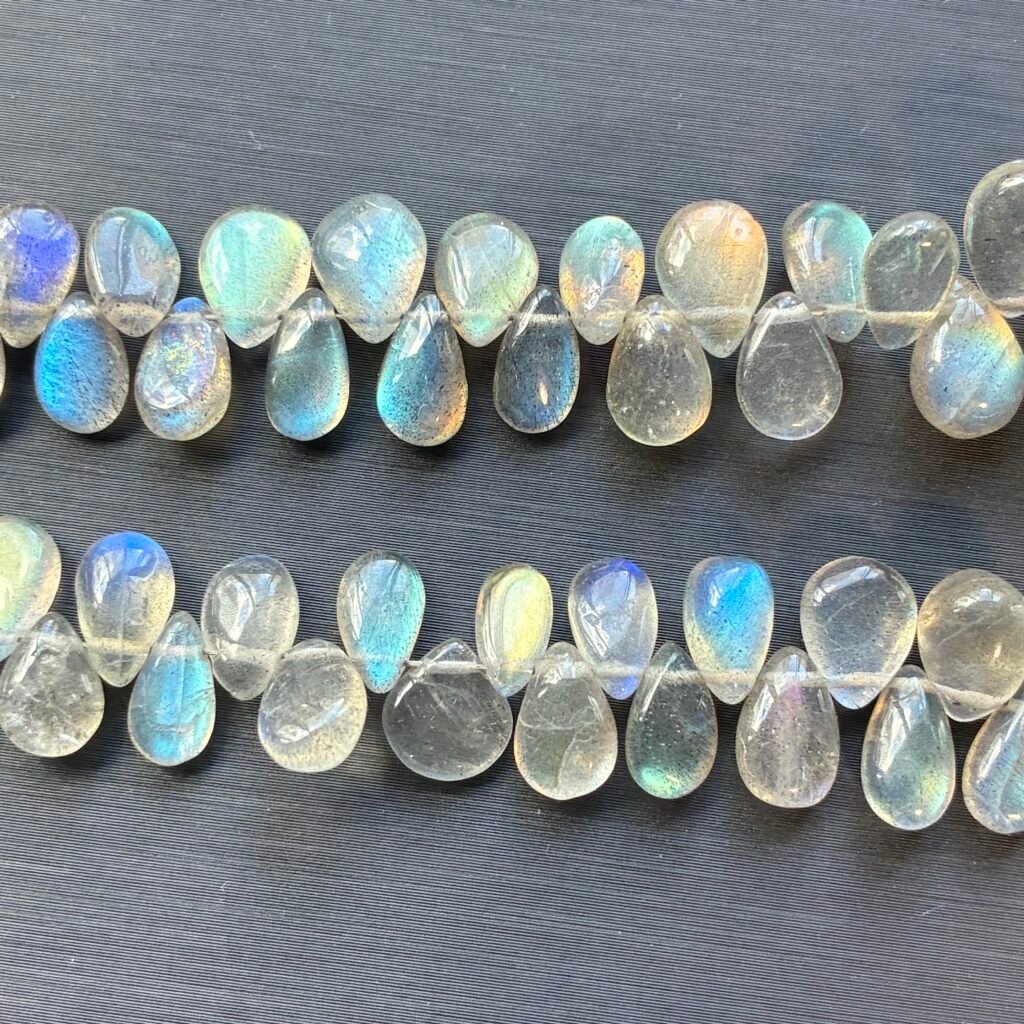 Labradorite ,Smooth Pear, 11*7.61*4mm, 40cm