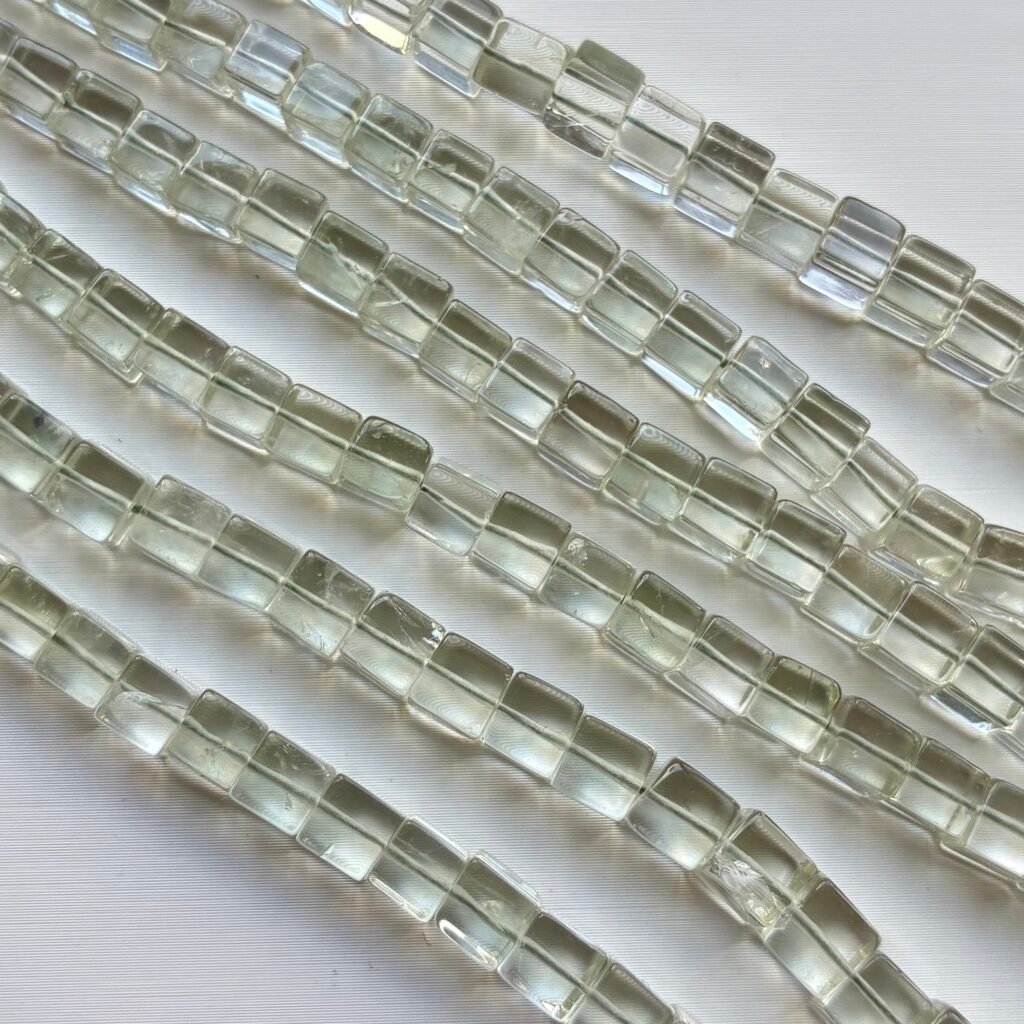 Amethyst Green Smooth Box,4*4*4mm, 22cm