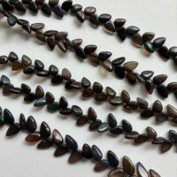 エチオピア産オパール、ブラック、鳥の形をしたペアシェイプ、16cm、7-6×4×2mm