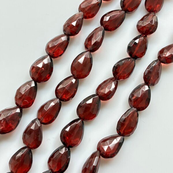 Garnet Pear Straight Drill, 44Cm , 8*6*2~ 6*5*3mm