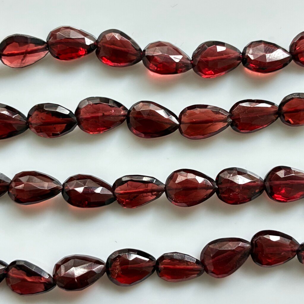 Garnet Pear Straight Drill, 44Cm , 8*6*2~ 6*5*3mm