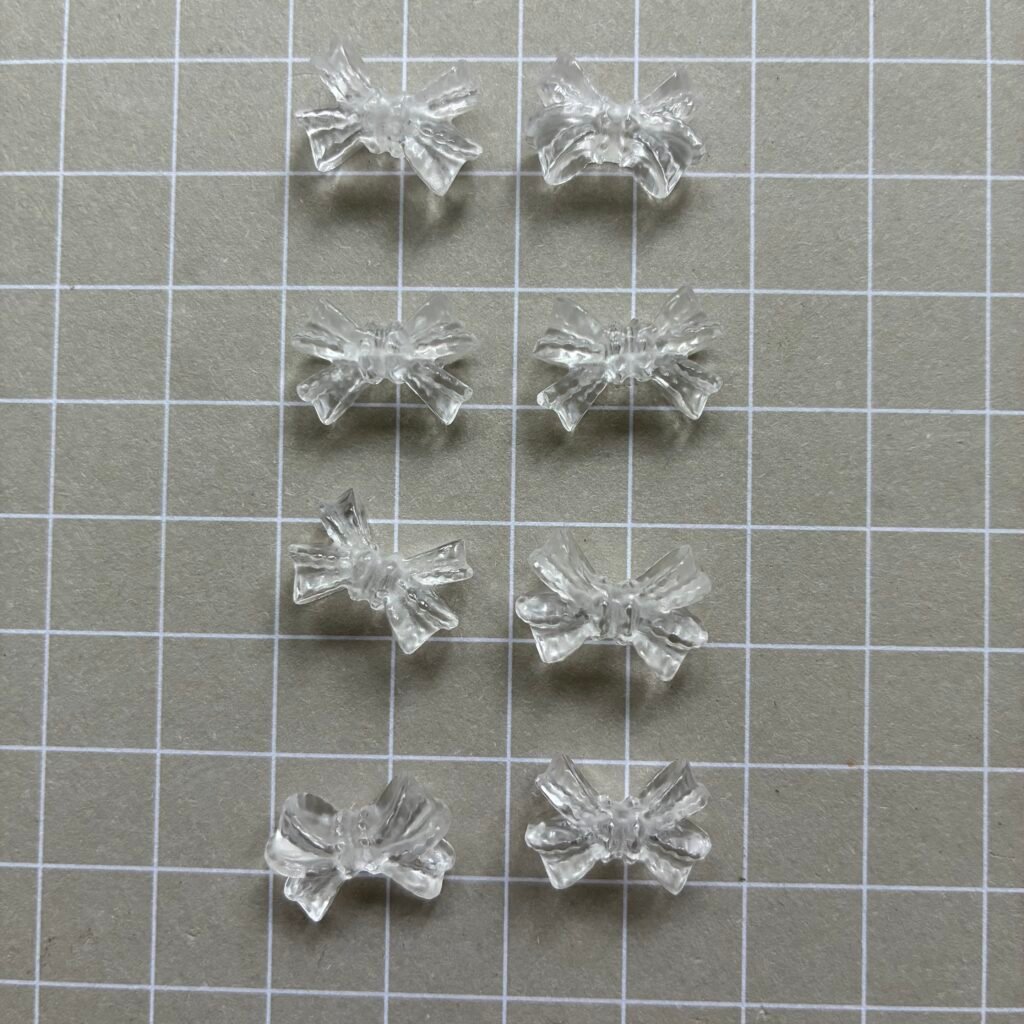 Natural Rock Quartz Bow Beads, 15*10mm