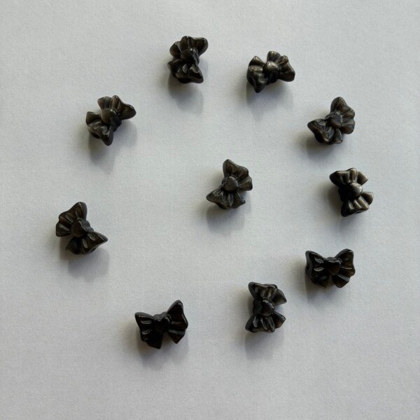 Natural Silver Obsidian Bowknot Beads