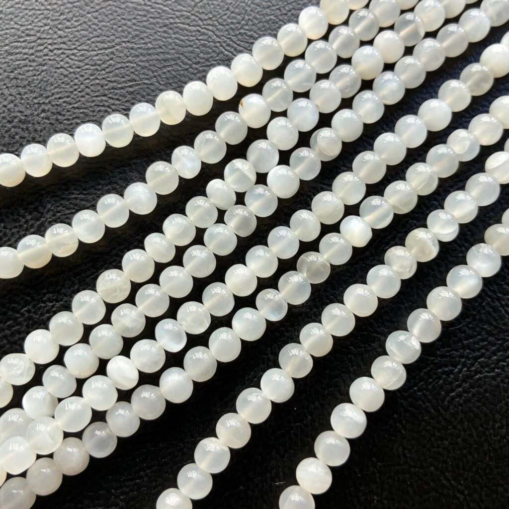 White Moonstone, Round, 44Cm, 5 Mm
